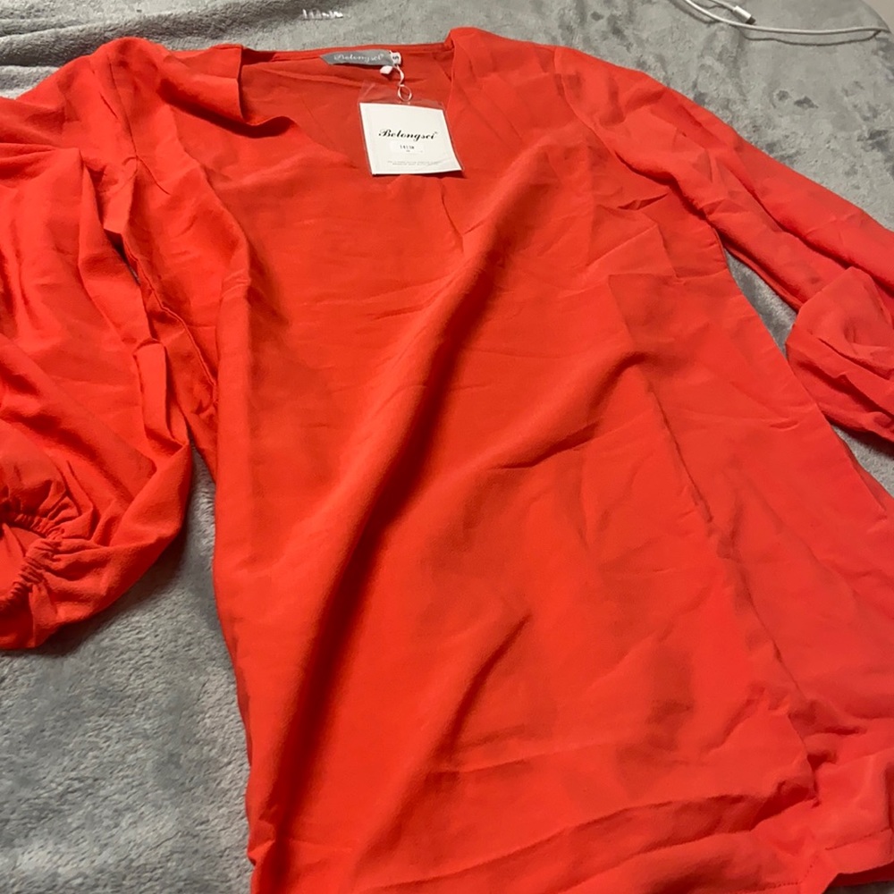 Orange top for any occasion